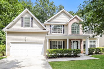 665 Lakeridge Ct Covington, GA 30016